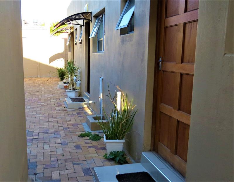 To Let 1 Bedroom Property for Rent in Boston Western Cape